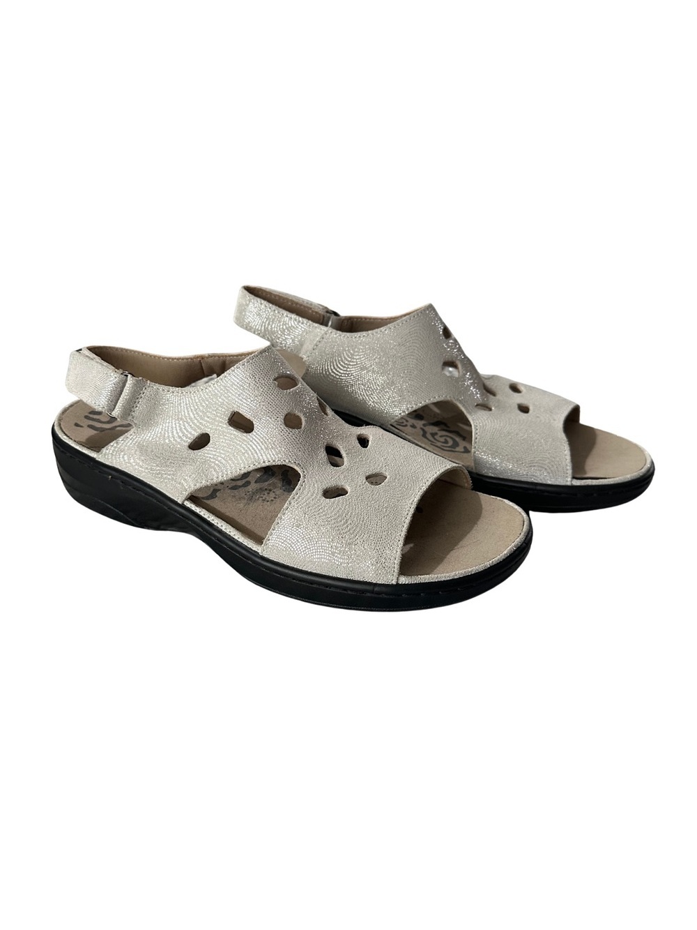 Propet Silver Pearl Shimmer Leather Sandals Sz 9.5 Comfort Cutout Adjustable